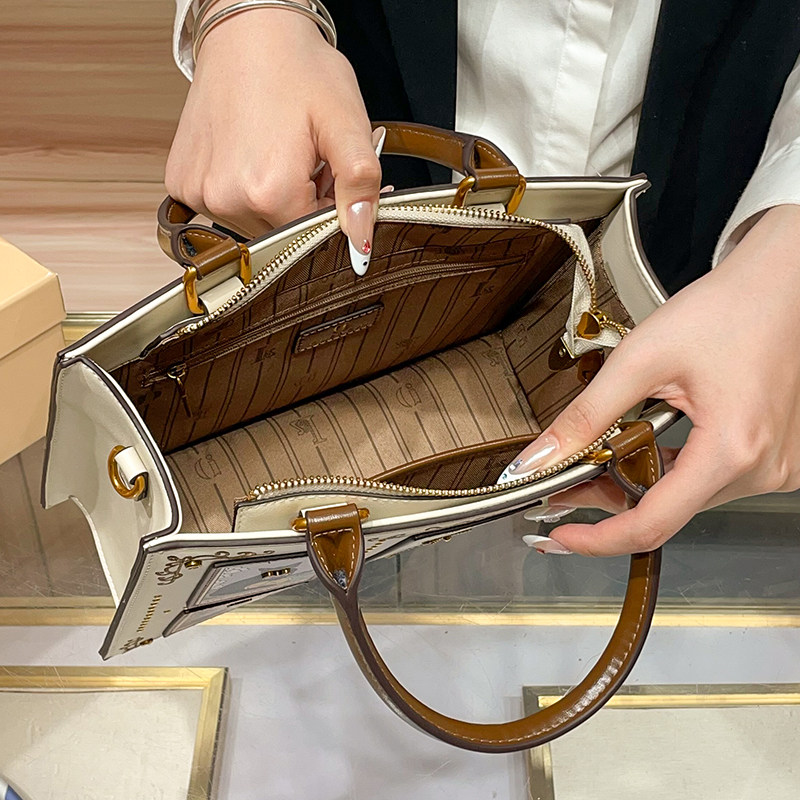 2026 New Hong Kong Genuine Lea - Women'S Accessories Purse review and price